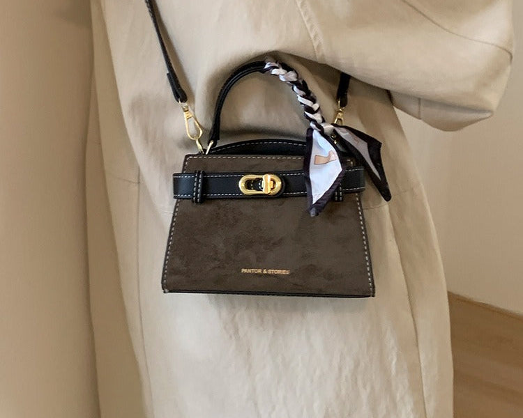 Maison Carré Bag